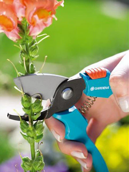 GARDENA Gartenschere "Classic" (Art.Nr. 566881) 2 GARDENA Gartenschere "Classic" (Art.Nr. 566881) – Bild 2